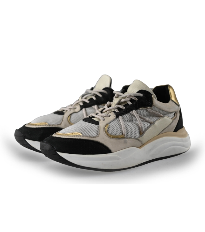 Sub55 Sneakers