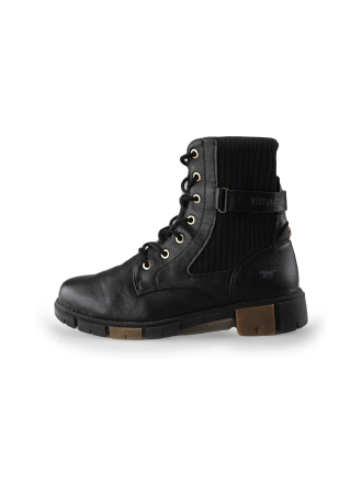 Mustang Veterboots Zwart 233979
 Maat 40
 