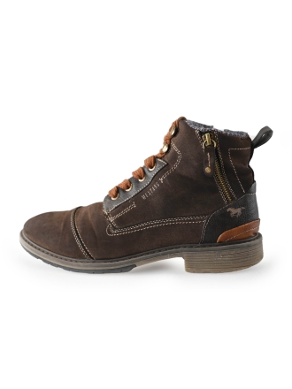 Mustang Veterboots Bruin 234336
 Maat 40
 