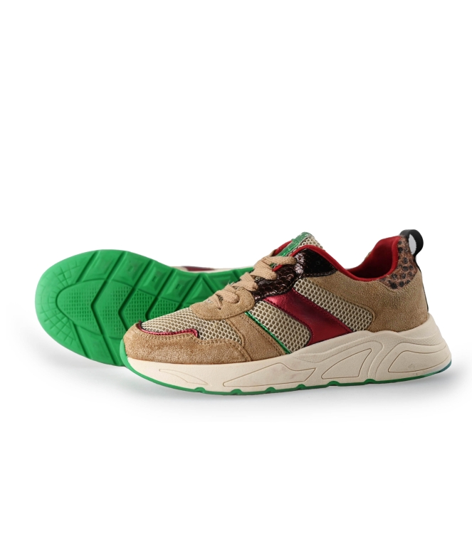 Omoda Sneakers