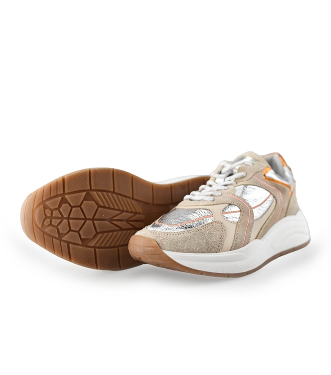 Omoda Sneakers