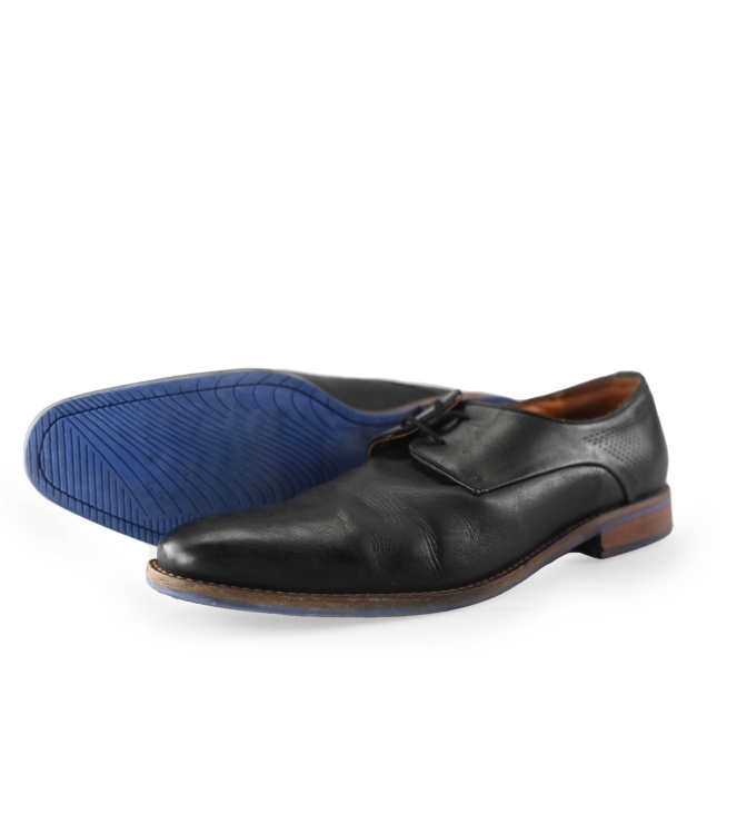 Regall Nette Schoenen
