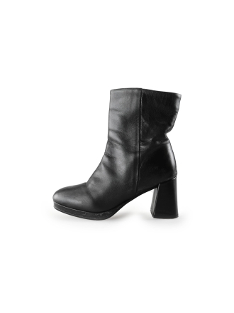 Lina Locchi Enkellaarzen Zwart 234563
 Maat 38
 