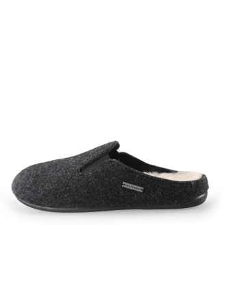 Shepherd Anton Pantoffels 235103
 [MAAT] 43
 
