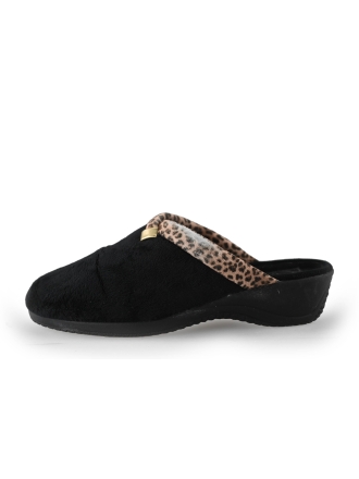  Nelson Pantoffels 235329
 [MAAT] 40
 