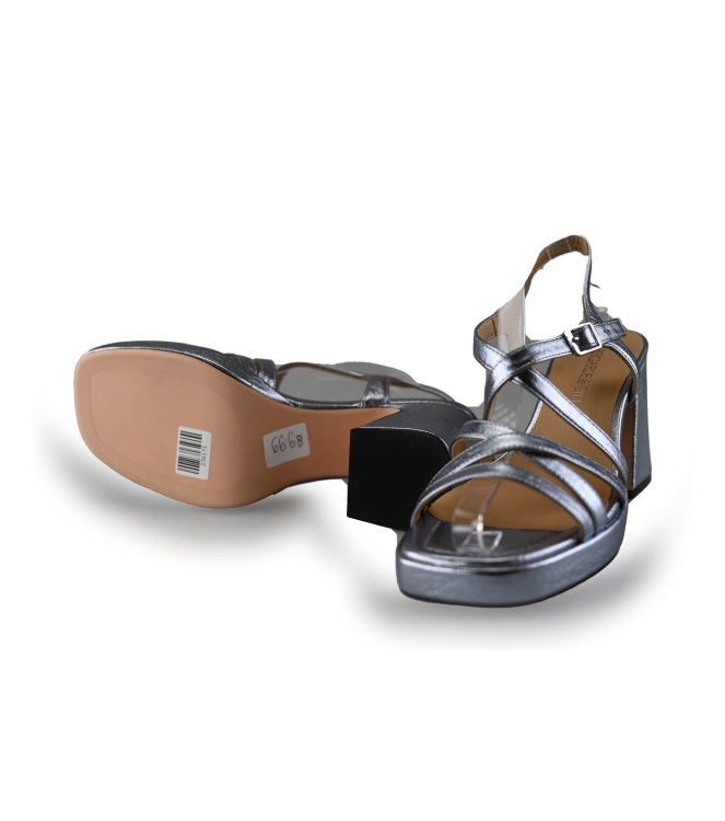 Regarde Le Ciel Sandalen