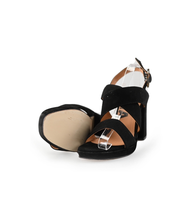 Sacha Pumps