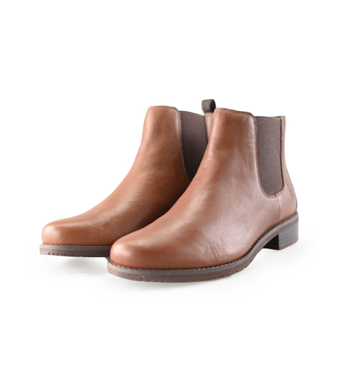 Trim Chelsea Boots