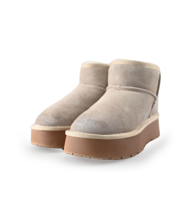 Sacha Boots