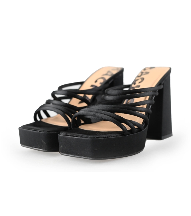 Sacha Pumps