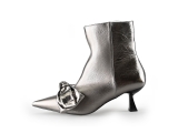 Sacha Pumps