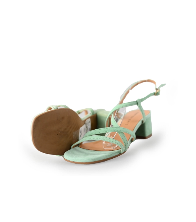 Hampton Bays Sandalen