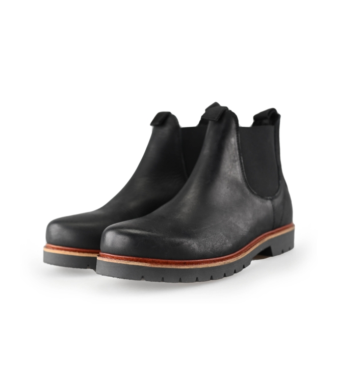 Outfielder Chelsea Boots