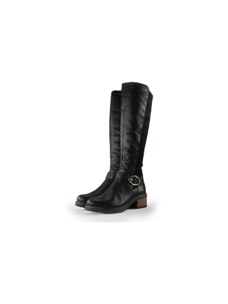  Remento Laarzen 239672
 [MAAT] 38
 