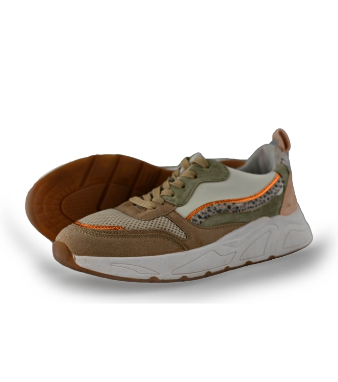 Omoda Sneakers