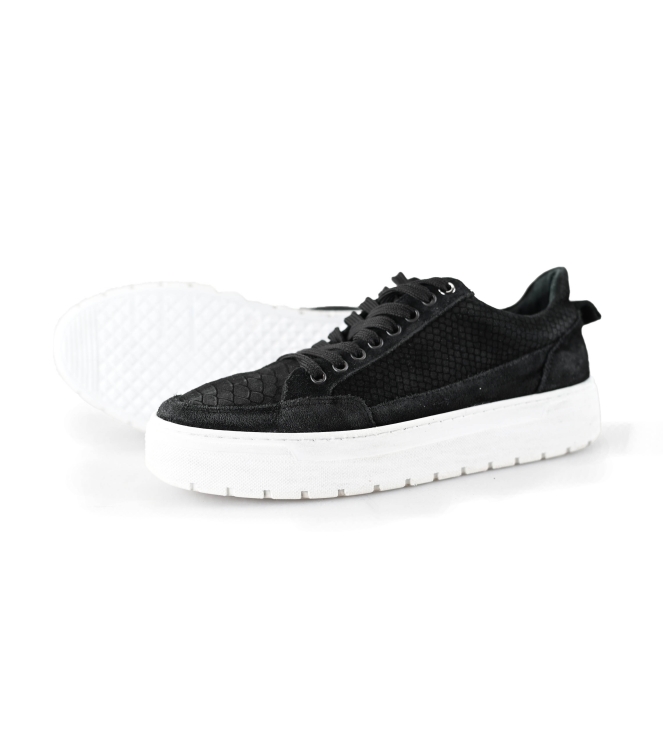Sub55 Sneakers