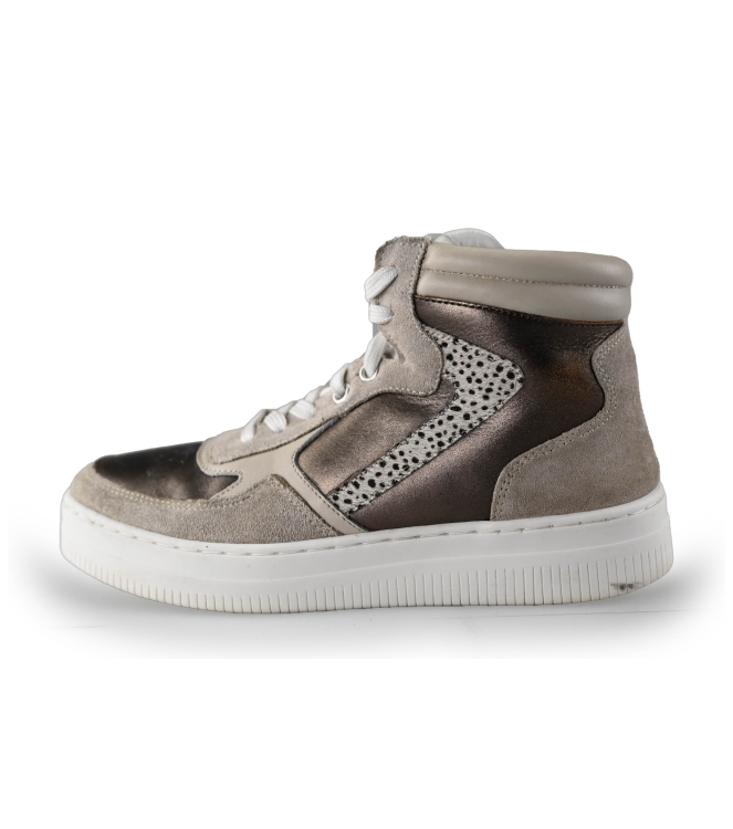 Maruti Sneakers