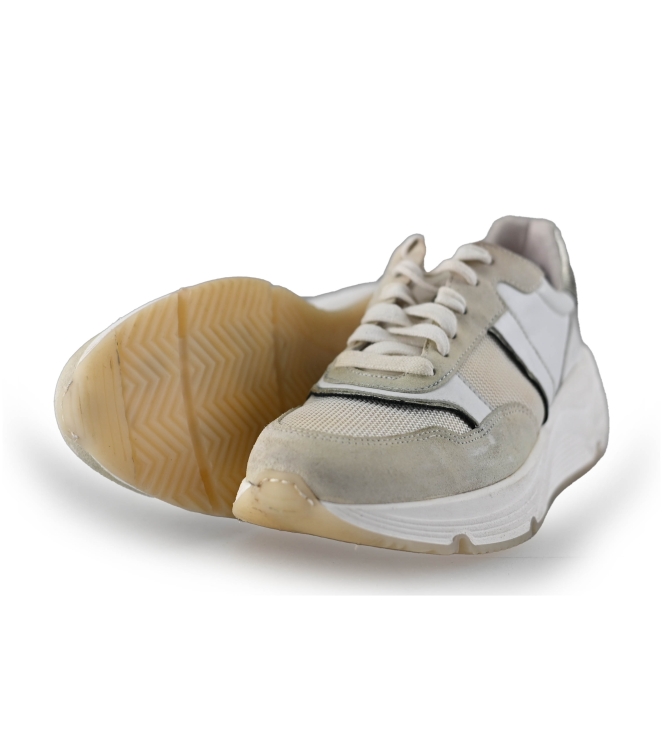 Aqa Sneakers