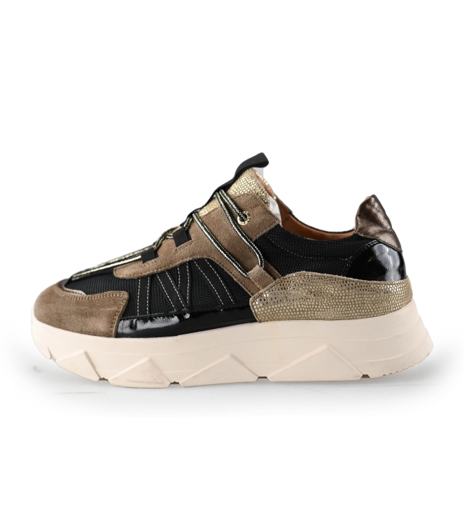 Tango Sneakers