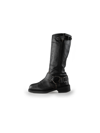  Manfield Laarzen 241001
 [MAAT] 37
 