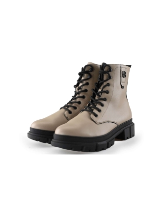 s. Oliver Veterboots Bruin 241156
 Maat 42
 