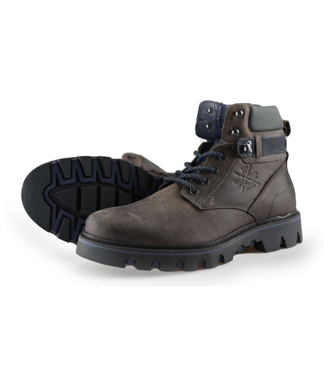Outfielder Veterboots