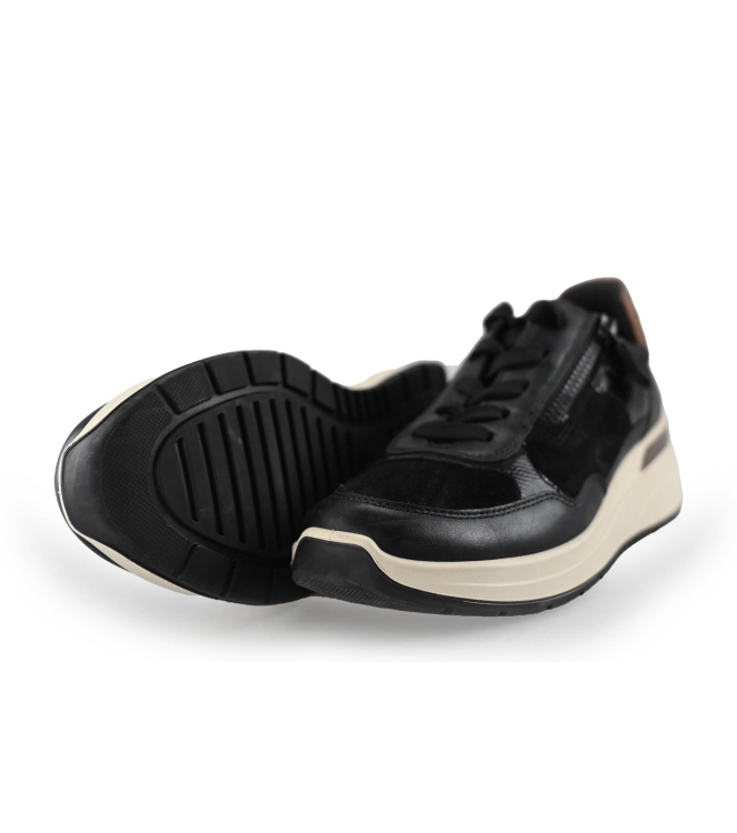 Ara Sneakers