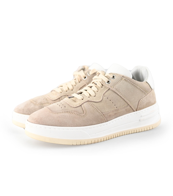 Dstrct Sneakers