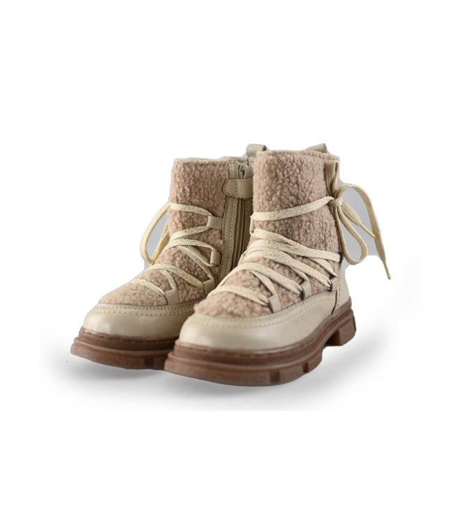 Ik Ke Boots