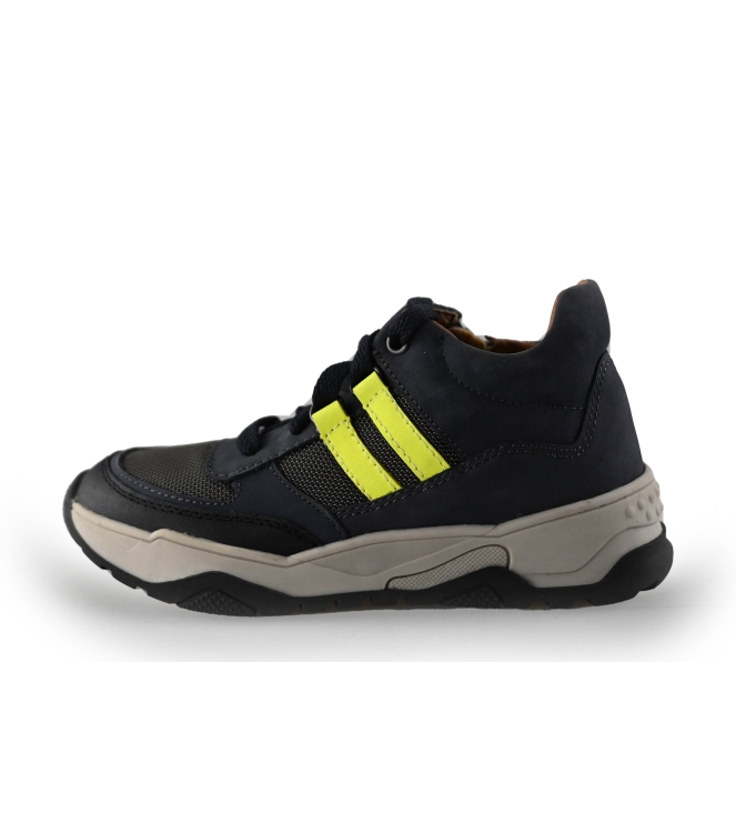 Ik Ke Sneakers