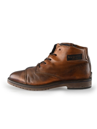 Bugatti Veterschoenen Bruin 243843
 Maat 42
 