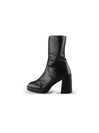  Omoda Enkellaarzen 245024
 [MAAT] 40
 