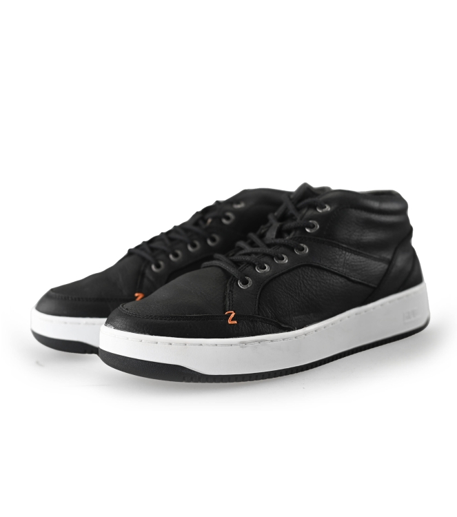 Hub Sneakers