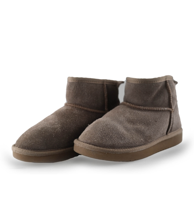 Omoda Boots