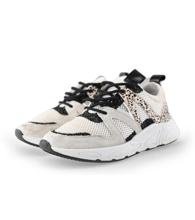 Wysh Sneakers