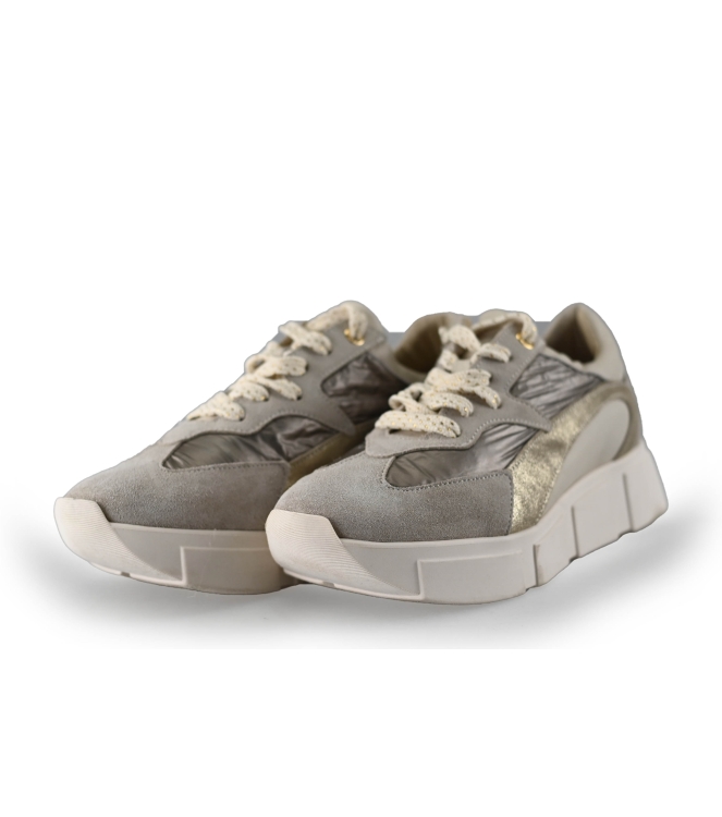 Tango Sneakers