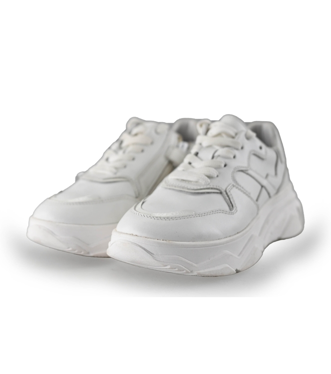 Dstrct Sneakers