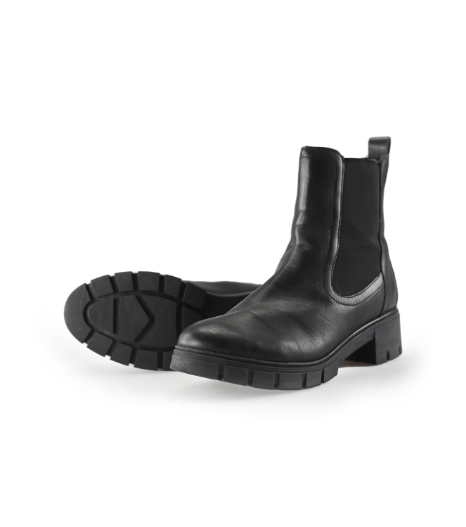 Nelson Chelsea Boots