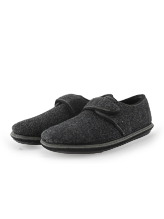  Nelson Pantoffels 247227
 [MAAT] 43
 