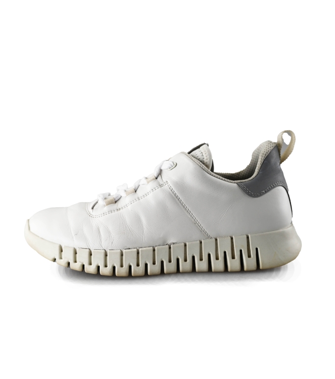Ecco Sneakers