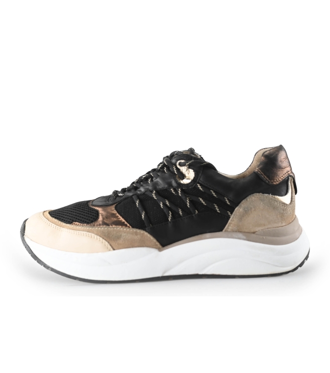 Sub55 Sneakers