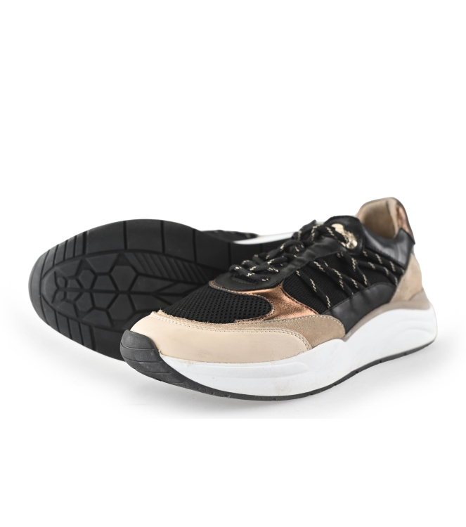 Sub55 Sneakers