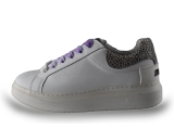 Maruti Sneakers