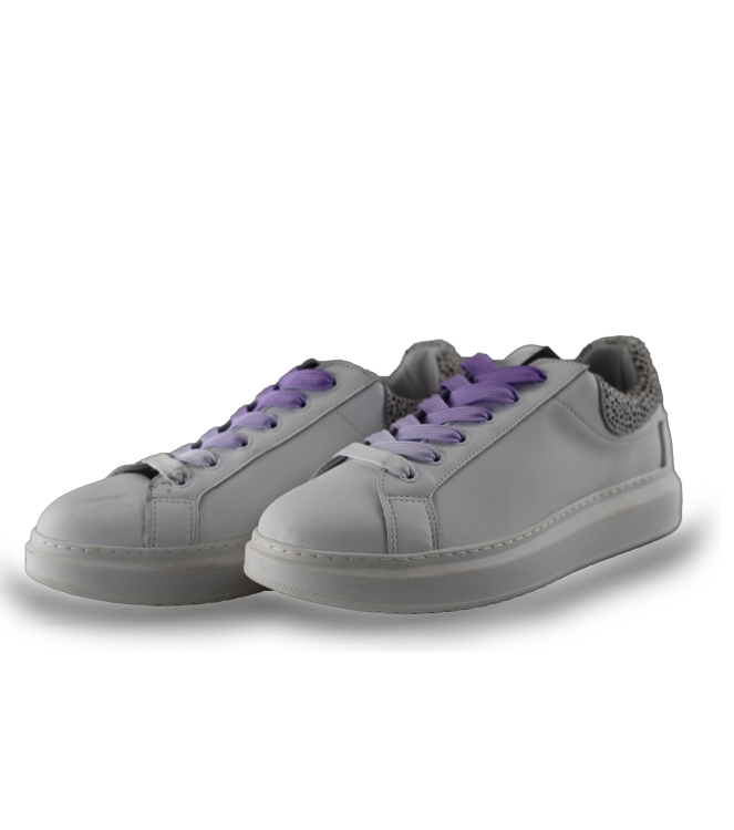 Maruti Sneakers