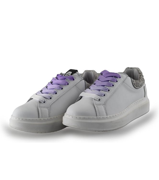 Maruti Sneakers