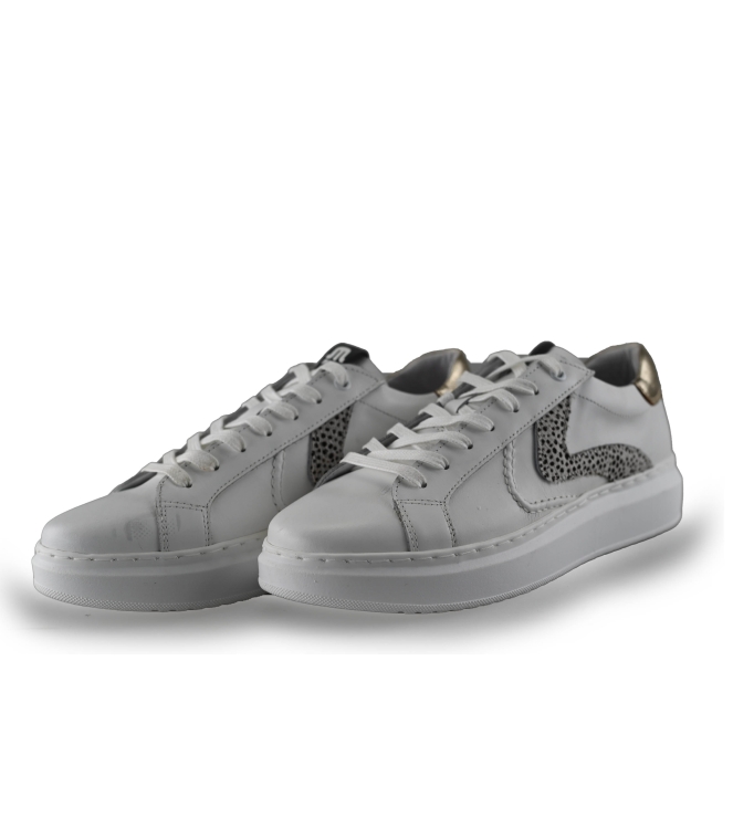 Maruti Sneakers