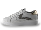 Maruti Sneakers
