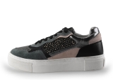 Maruti Sneakers