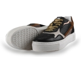 Maruti Sneakers