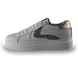 Maruti Sneakers